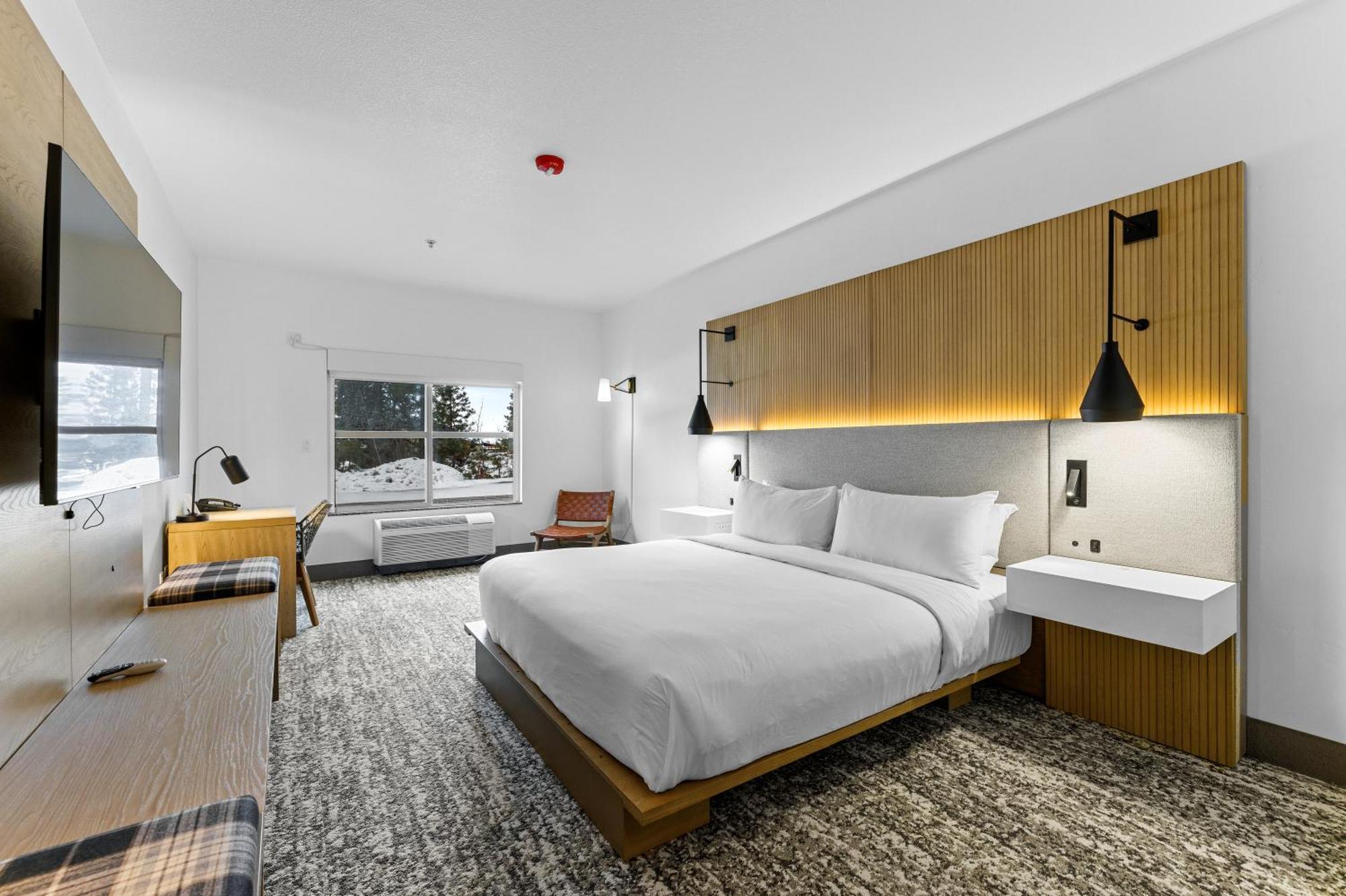 The Evergreen Hotel 麦考尔 外观 照片