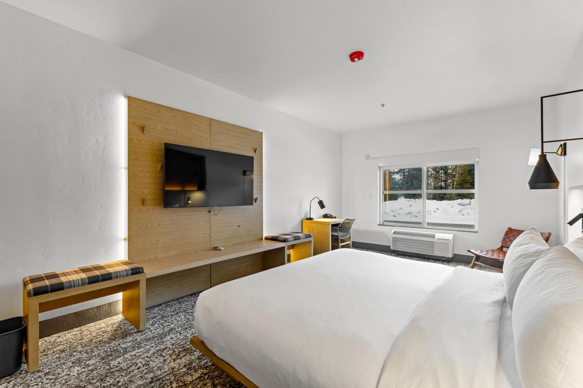 The Evergreen Hotel 麦考尔 外观 照片